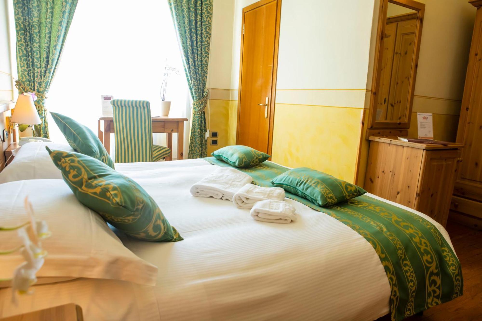 Hotel Villa Imperina Agordo Rum bild